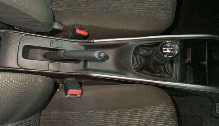 2017 Maruti Baleno DELTA PETROL 1.2, Petrol, Manual, 19,582 km, Gear Lever