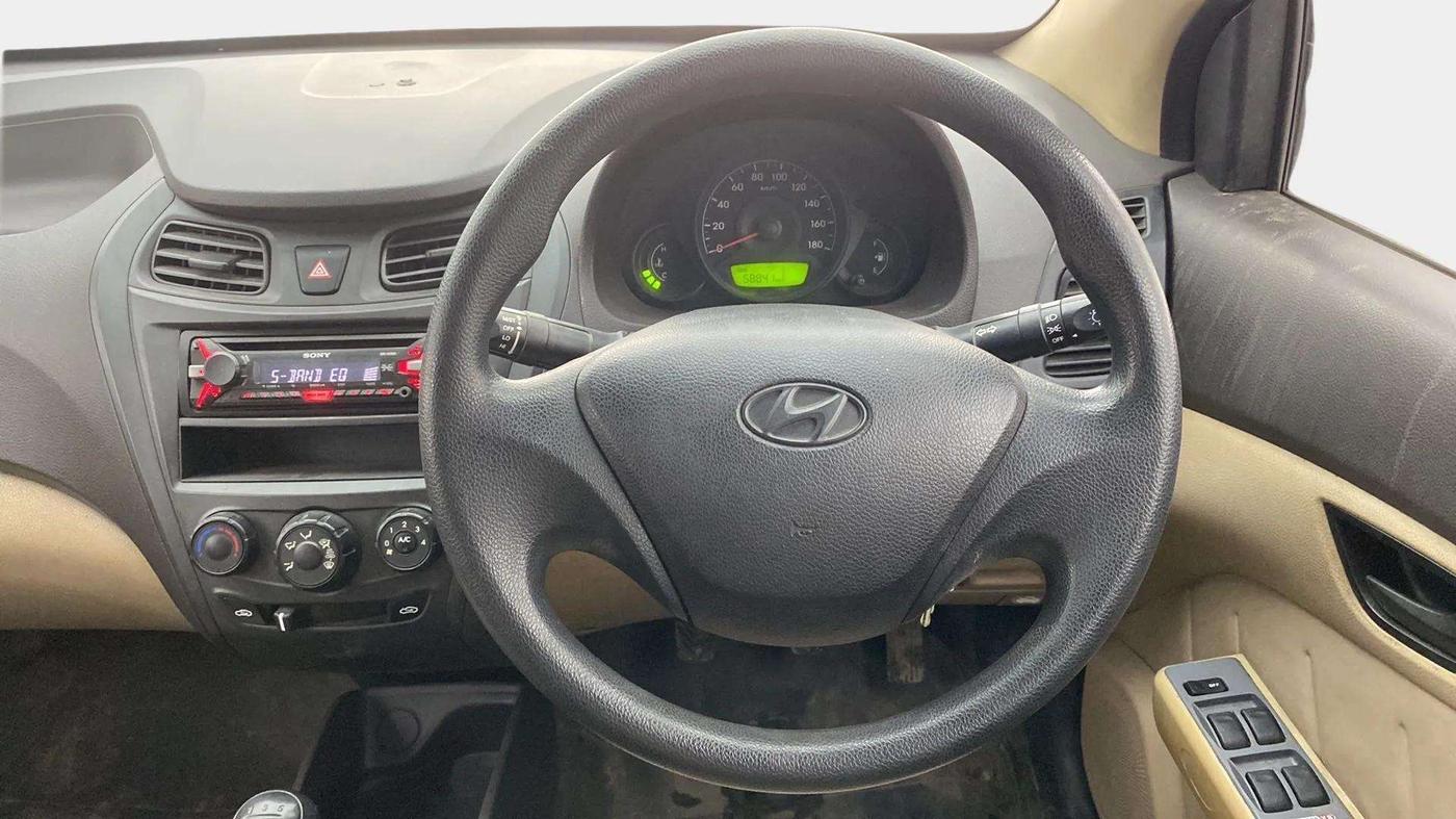 2016 Hyundai Eon D-LITE+, Petrol, Manual, 59,148 km, Steering Wheel Close Up