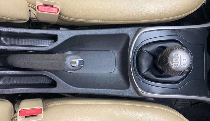 2017 Honda City 1.5L I-VTEC V MT, Petrol, Manual, 45,306 km, Gear Lever