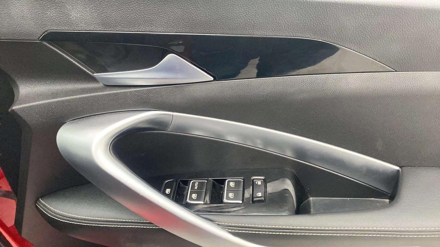 2020 MG HECTOR SHARP 1.5 DCT PETROL, Petrol, Automatic, 40,122 km, Driver Side Door Panels Control
