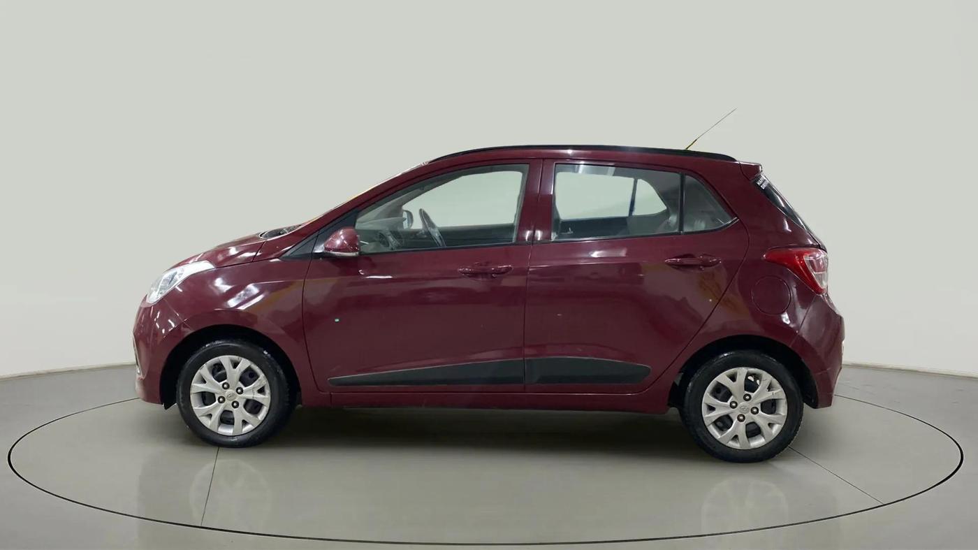 2016 Hyundai Grand i10 SPORTZ 1.2 KAPPA VTVT, CNG, Manual, 61,593 km, Left Side