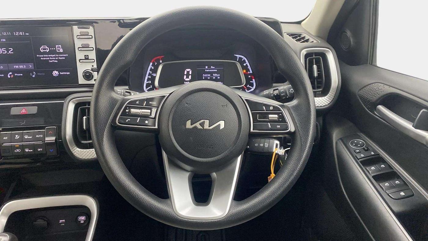 2021 KIA SONET HTK PLUS 1.2, Petrol, Manual, 14,001 km, Steering Wheel Close Up