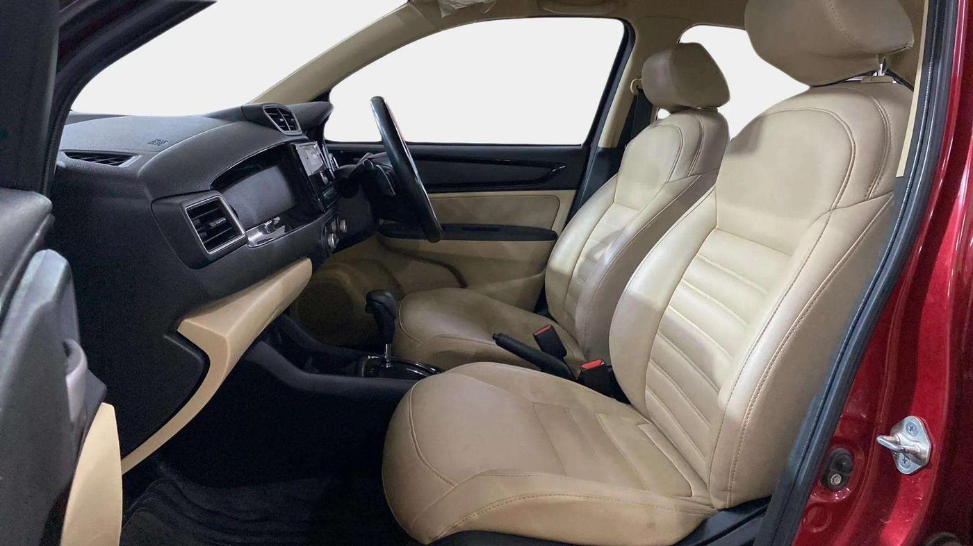 2018 Honda Amaze 1.2L I-VTEC V CVT, Petrol, Automatic, 67,360 km, Right Side Front Door Cabin
