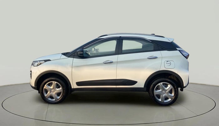 2023 Tata NEXON XM PETROL, Petrol, Manual, 8,903 km, Left Side