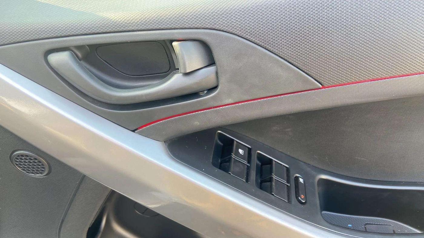 2023 Tata NEXON XM PETROL, Petrol, Manual, 8,903 km, Driver Side Door Panels Control