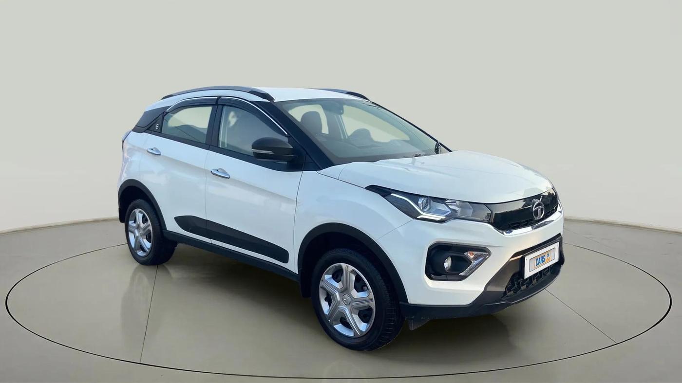2023 Tata NEXON XM PETROL, Petrol, Manual, 8,903 km, SRP