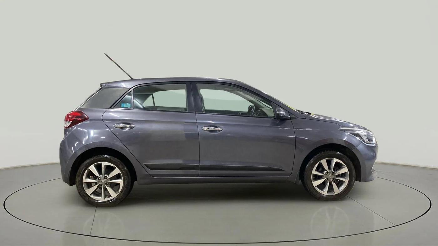 2015 Hyundai Elite i20 SPORTZ 1.2, Petrol, Manual, 31,563 km, Right Side View
