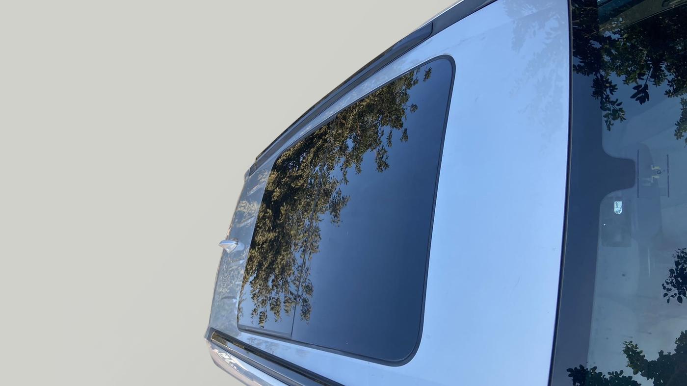 2022 Mahindra XUV700 AX 5 D AT 5 STR, Diesel, Automatic, 36,882 km, Roof