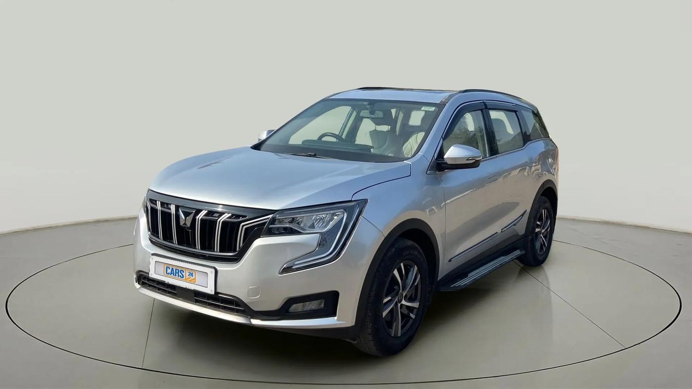 2022 Mahindra XUV700 AX 5 D AT 5 STR, Diesel, Automatic, 36,882 km, Left Front Diagonal