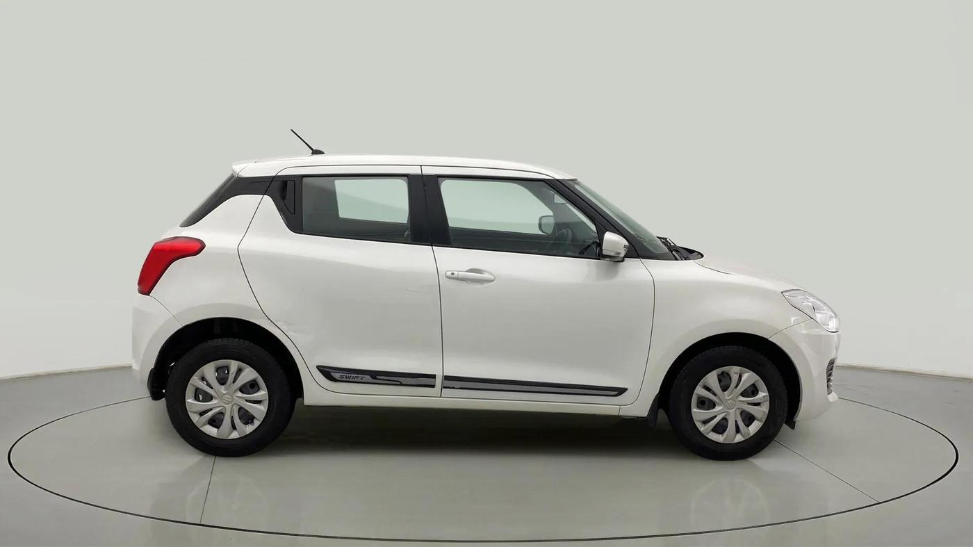2018 Maruti Swift VXI AMT, Petrol, Automatic, 55,616 km, Right Side View