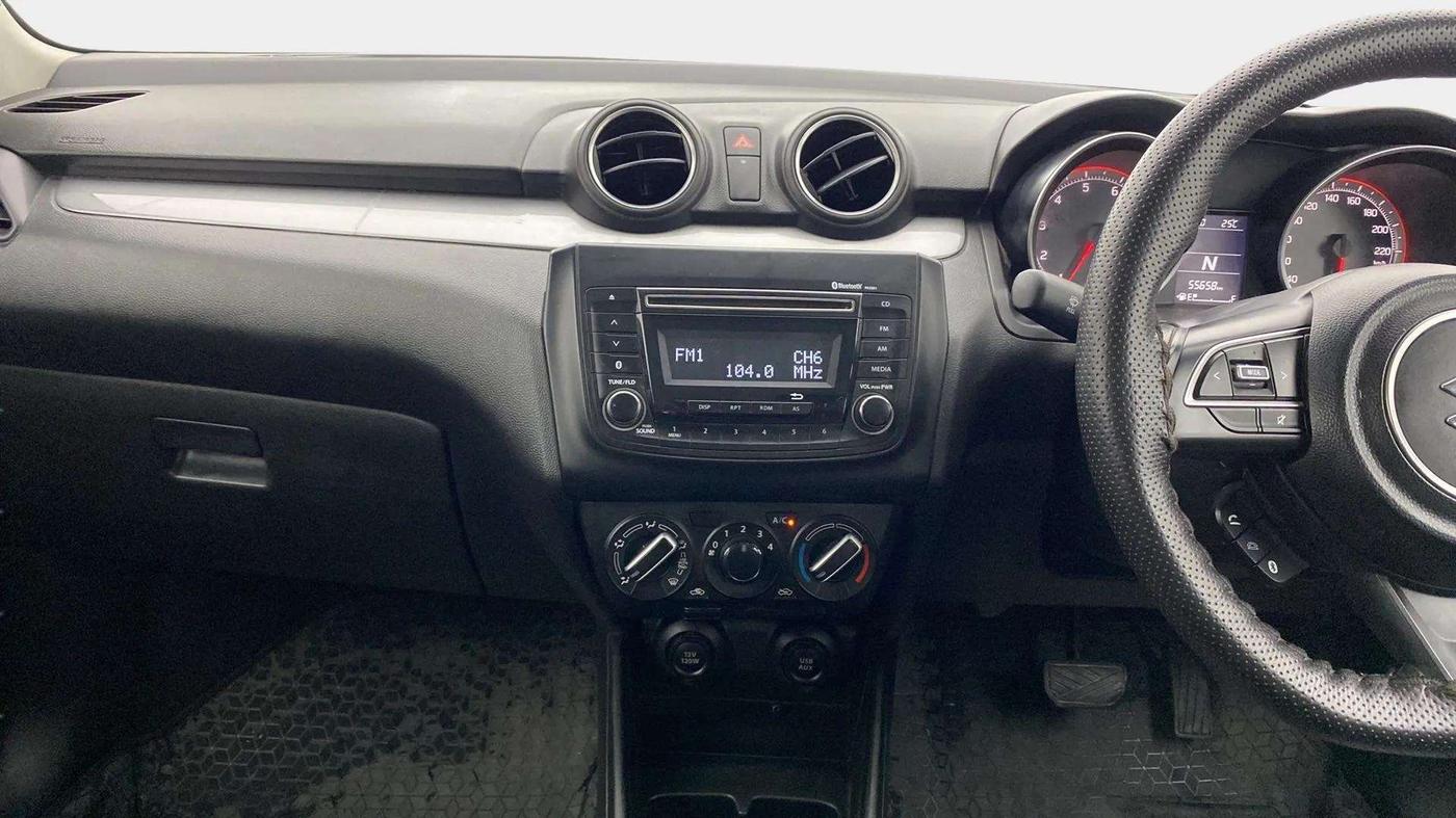 2018 Maruti Swift VXI AMT, Petrol, Automatic, 55,616 km, Air Conditioner