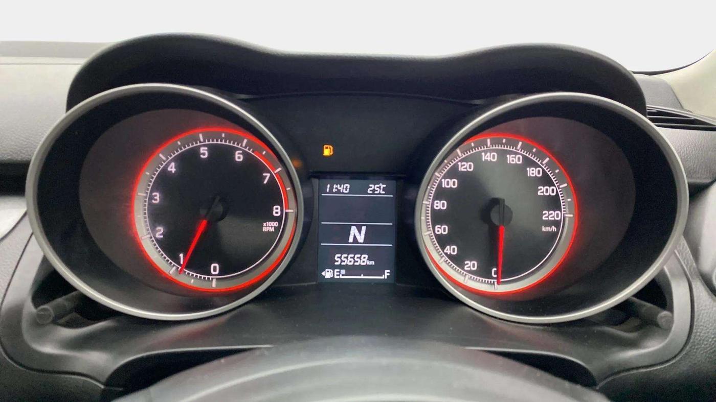 2018 Maruti Swift VXI AMT, Petrol, Automatic, 55,616 km, Odometer Image