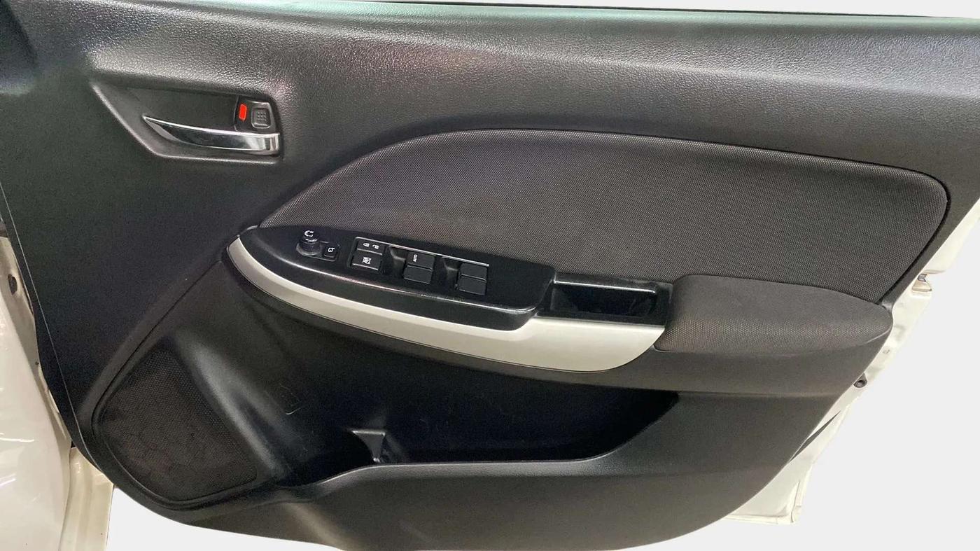 2018 Maruti Baleno ZETA CVT PETROL 1.2, Petrol, Automatic, 33,577 km, Driver Side Door Panels Control
