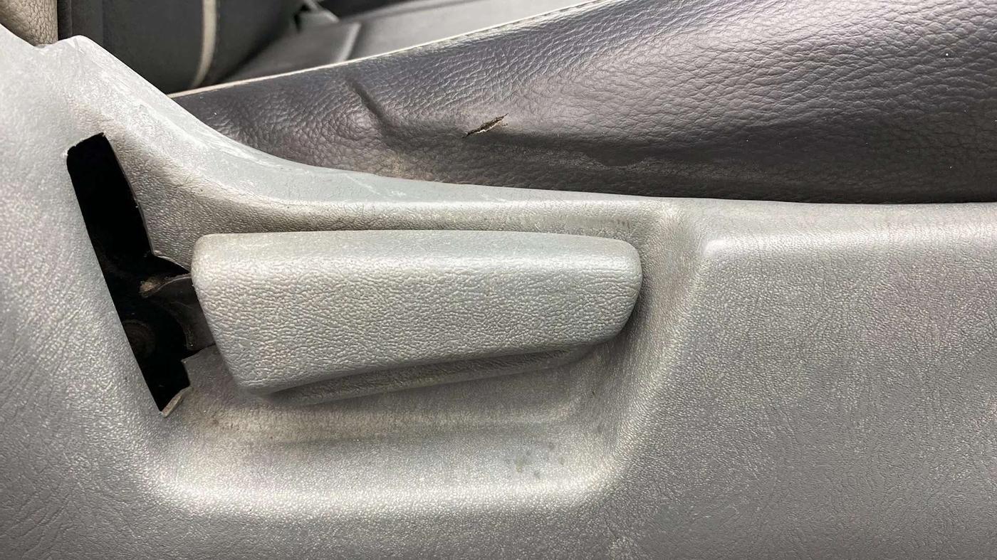 2014 Maruti Alto K10 LXI, Petrol, Manual, 18,786 km, Driver Side Adjustment Panel