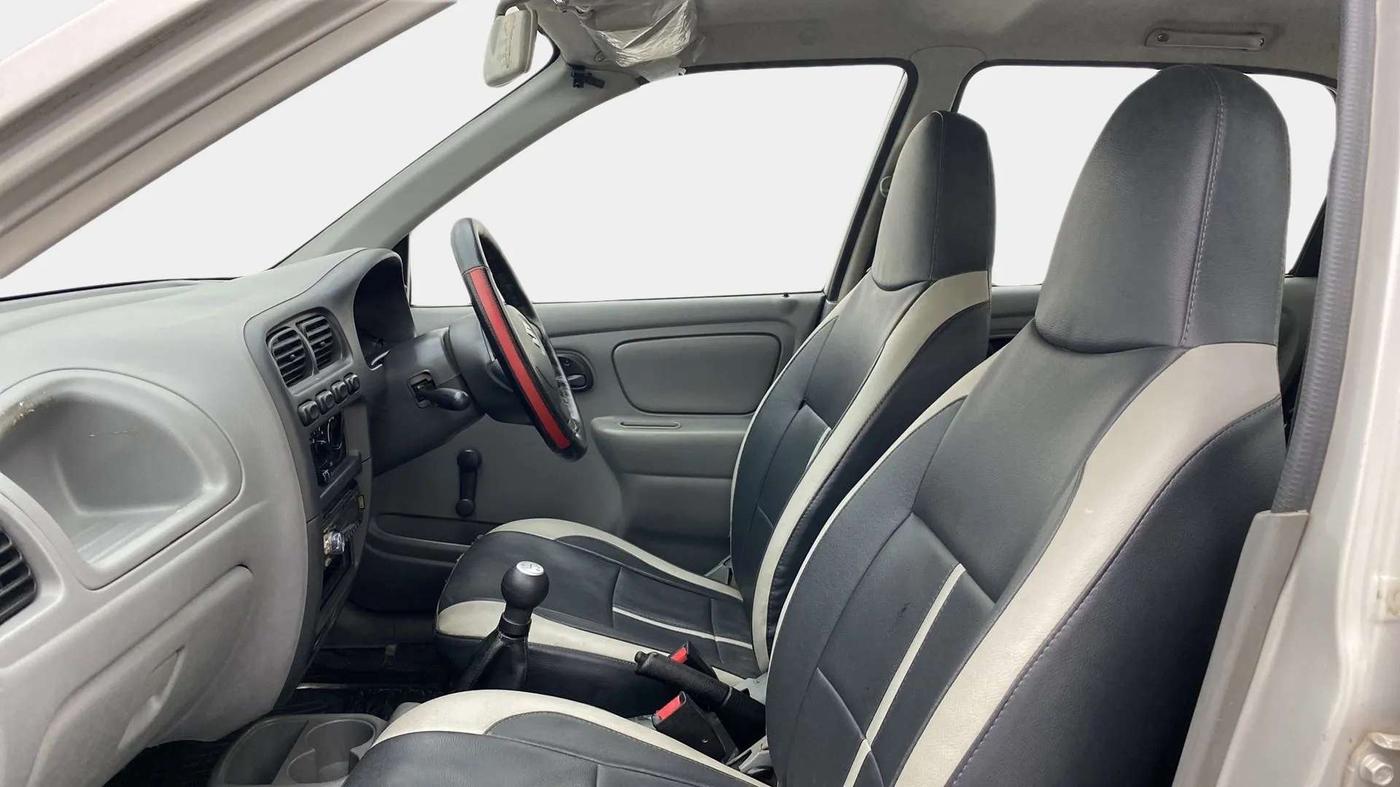 2014 Maruti Alto K10 LXI, Petrol, Manual, 18,786 km, Right Side Front Door Cabin