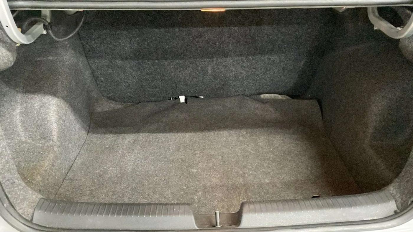 2019 Volkswagen Ameo TRENDLINE 1.0L, Petrol, Manual, 98,822 km, Boot Inside