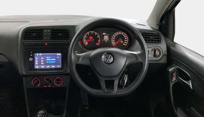 2019 Volkswagen Ameo TRENDLINE 1.0L, Petrol, Manual, 98,822 km, Steering Wheel Close Up