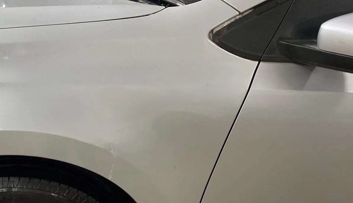 2019 Volkswagen Ameo TRENDLINE 1.0L, Petrol, Manual, 98,822 km, Left fender - Paint has minor damage