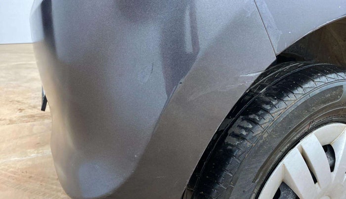 2020 Maruti Alto LXI CNG, CNG, Manual, 81,200 km, Rear bumper - Paint is slightly damaged