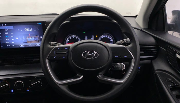 2022 Hyundai NEW I20 MAGNA 1.2 MT, Petrol, Manual, 47,084 km, Steering Wheel Close Up