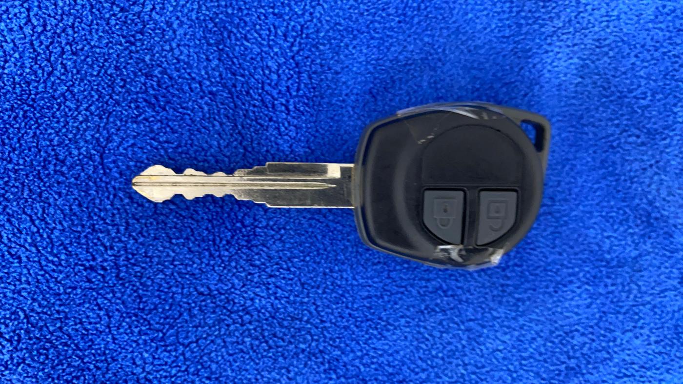 2017 Maruti Swift VXI O, Petrol, Manual, 89,502 km, Key Close Up