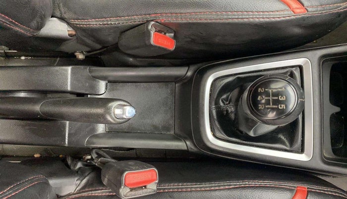 2019 Maruti Swift VXI, Petrol, Manual, 92,580 km, Gear Lever