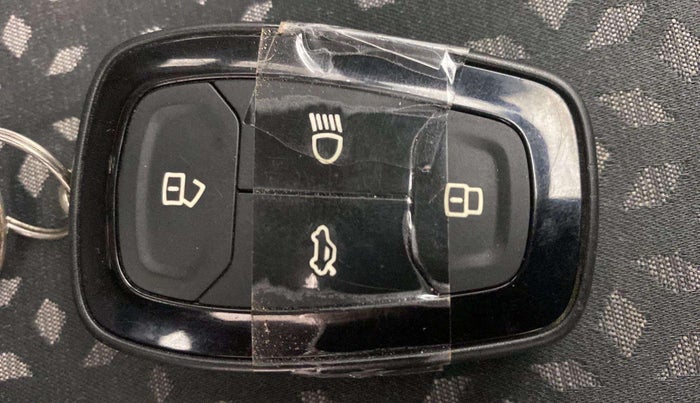 2019 Tata NEXON XZA PLUS PETROL, Petrol, Automatic, 15,560 km, Key Close Up
