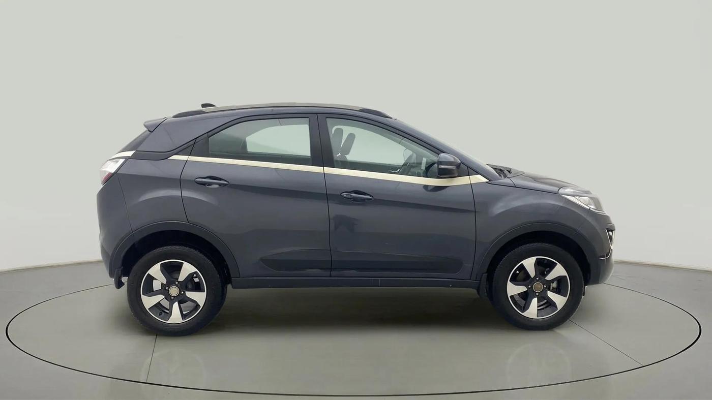 2019 Tata NEXON XZA PLUS PETROL, Petrol, Automatic, 15,560 km, Right Side View