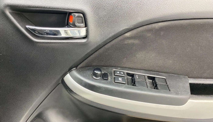 2017 Maruti Baleno DELTA PETROL 1.2, Petrol, Manual, 79,048 km, Driver Side Door Panels Control