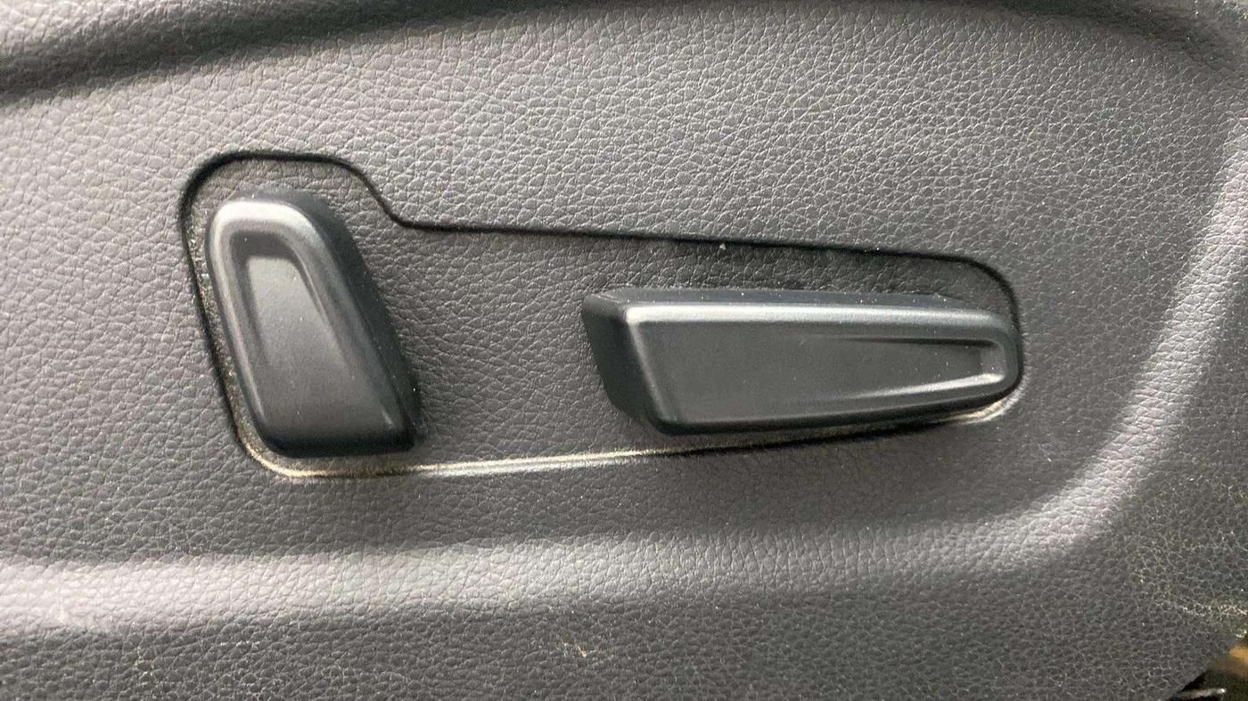 2019 KIA SELTOS GTX PLUS 1.4 PETROL, Petrol, Manual, 70,595 km, Driver Side Adjustment Panel
