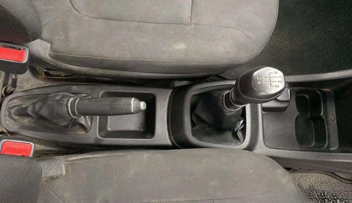 2017 Renault Kwid RXT 0.8, Petrol, Manual, 46,549 km, Gear Lever