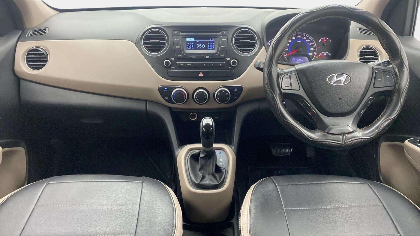 2015 Hyundai Grand i10 ASTA AT 1.2 KAPPA VTVT, Petrol, Automatic, 71,048 km, Dashboard