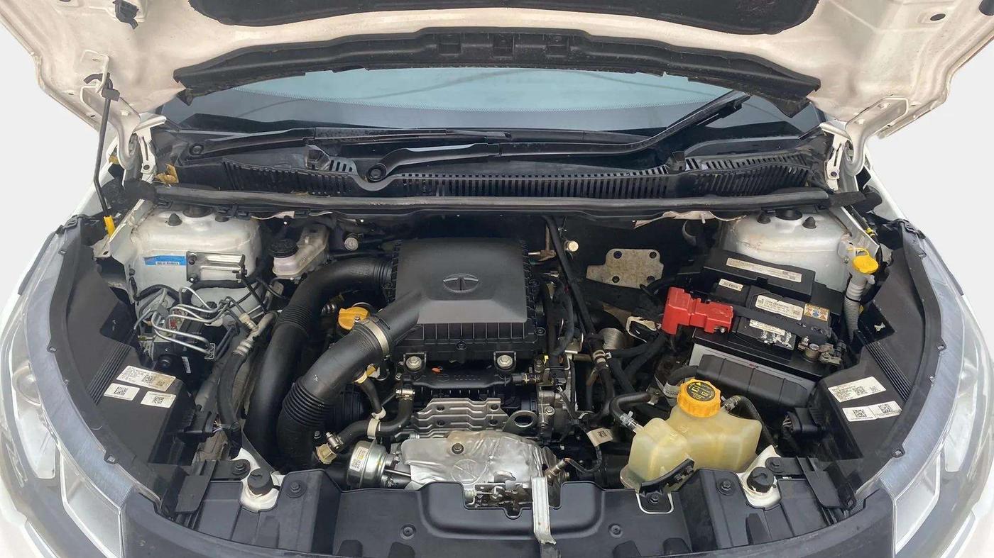 2022 Tata NEXON XZ PLUS SUNROOF PETROL DUAL TONE, Petrol, Manual, 24,244 km, Open Bonet