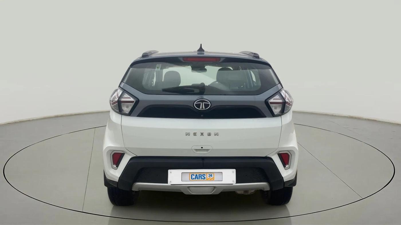 2022 Tata NEXON XZ PLUS SUNROOF PETROL DUAL TONE, Petrol, Manual, 24,244 km, Back/Rear