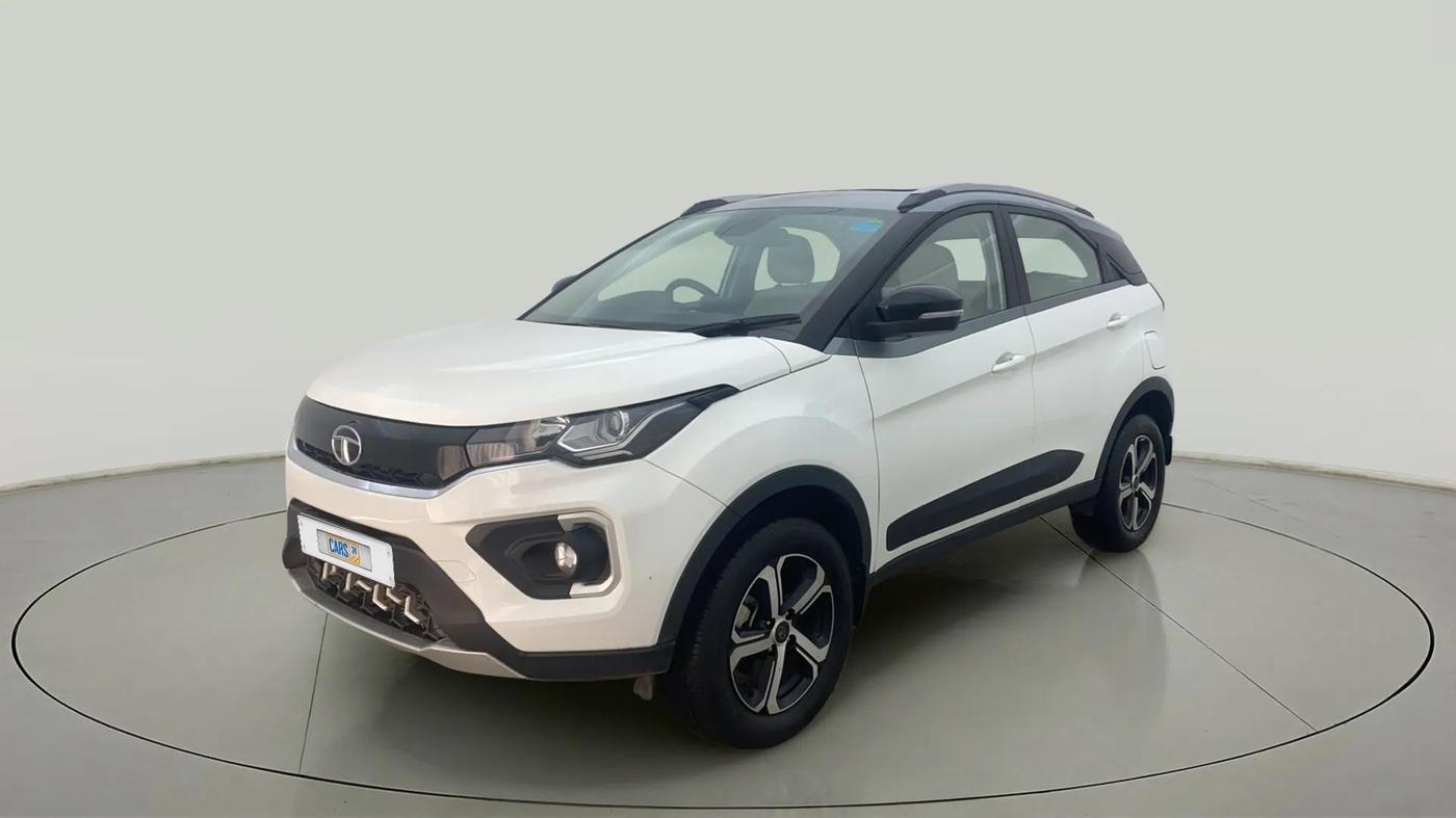 2022 Tata NEXON XZ PLUS SUNROOF PETROL DUAL TONE, Petrol, Manual, 24,244 km, Left Front Diagonal