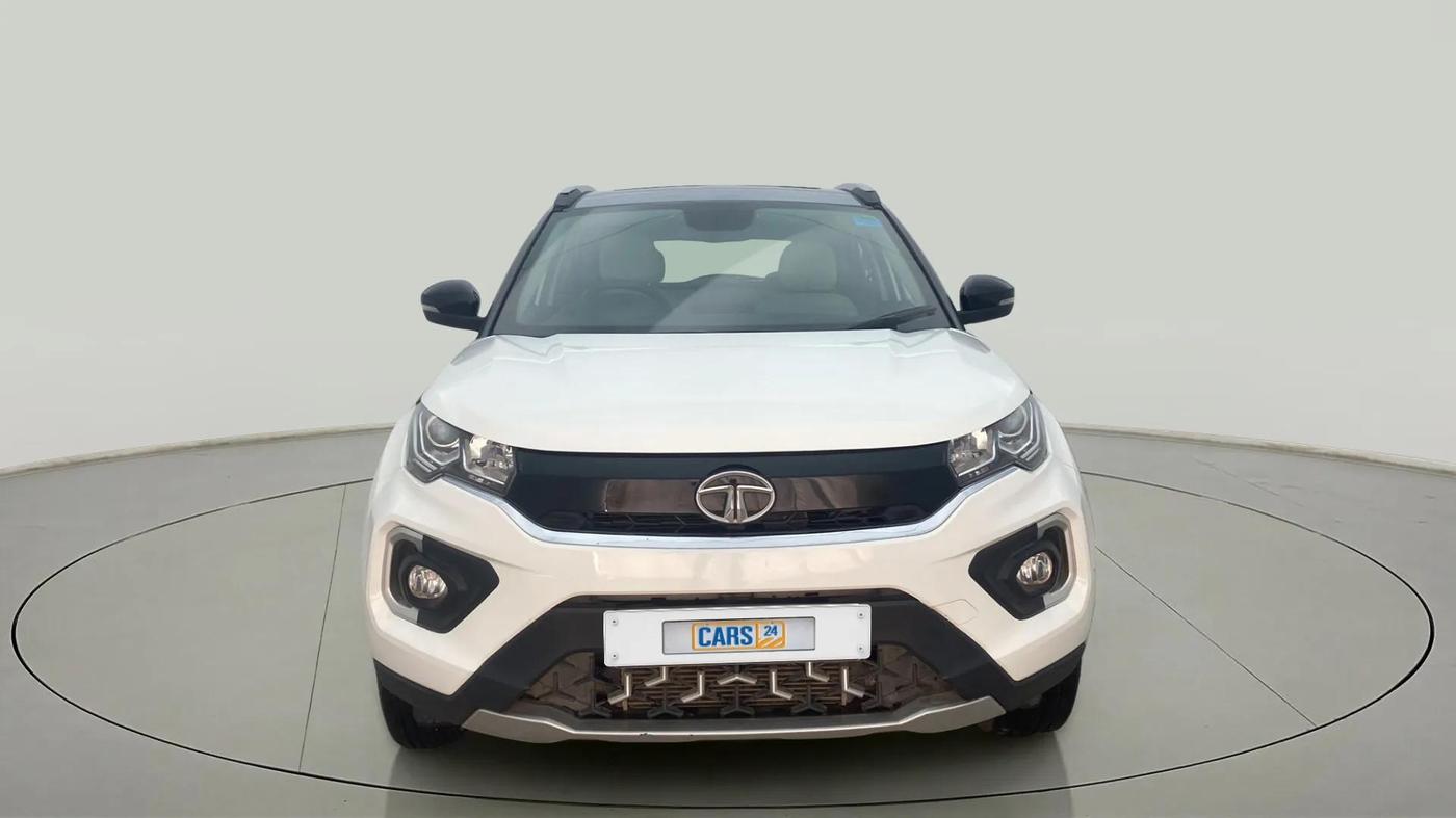 2022 Tata NEXON XZ PLUS SUNROOF PETROL DUAL TONE, Petrol, Manual, 24,244 km, Front