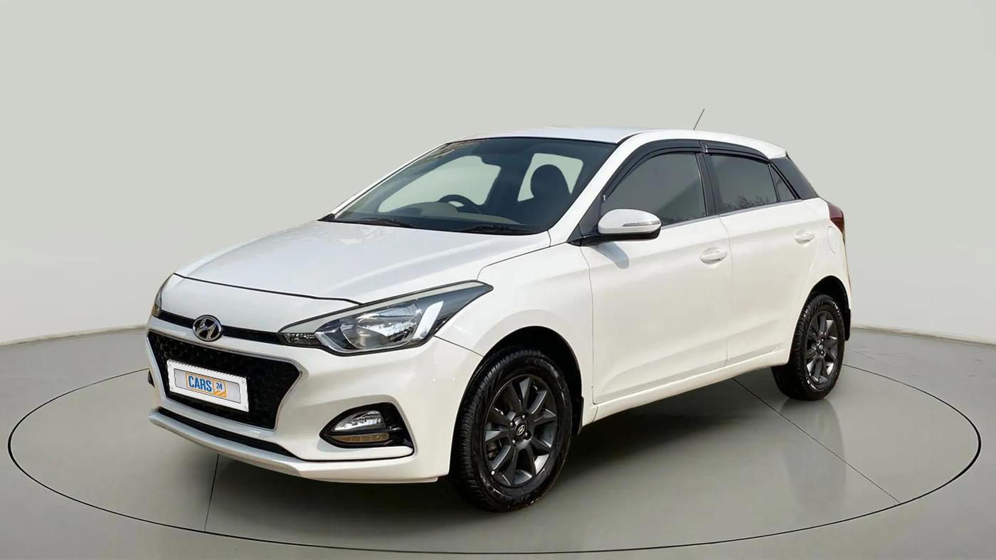 2020 Hyundai Elite i20 SPORTZ PLUS 1.2, Petrol, Manual, 71,009 km, Left Front Diagonal