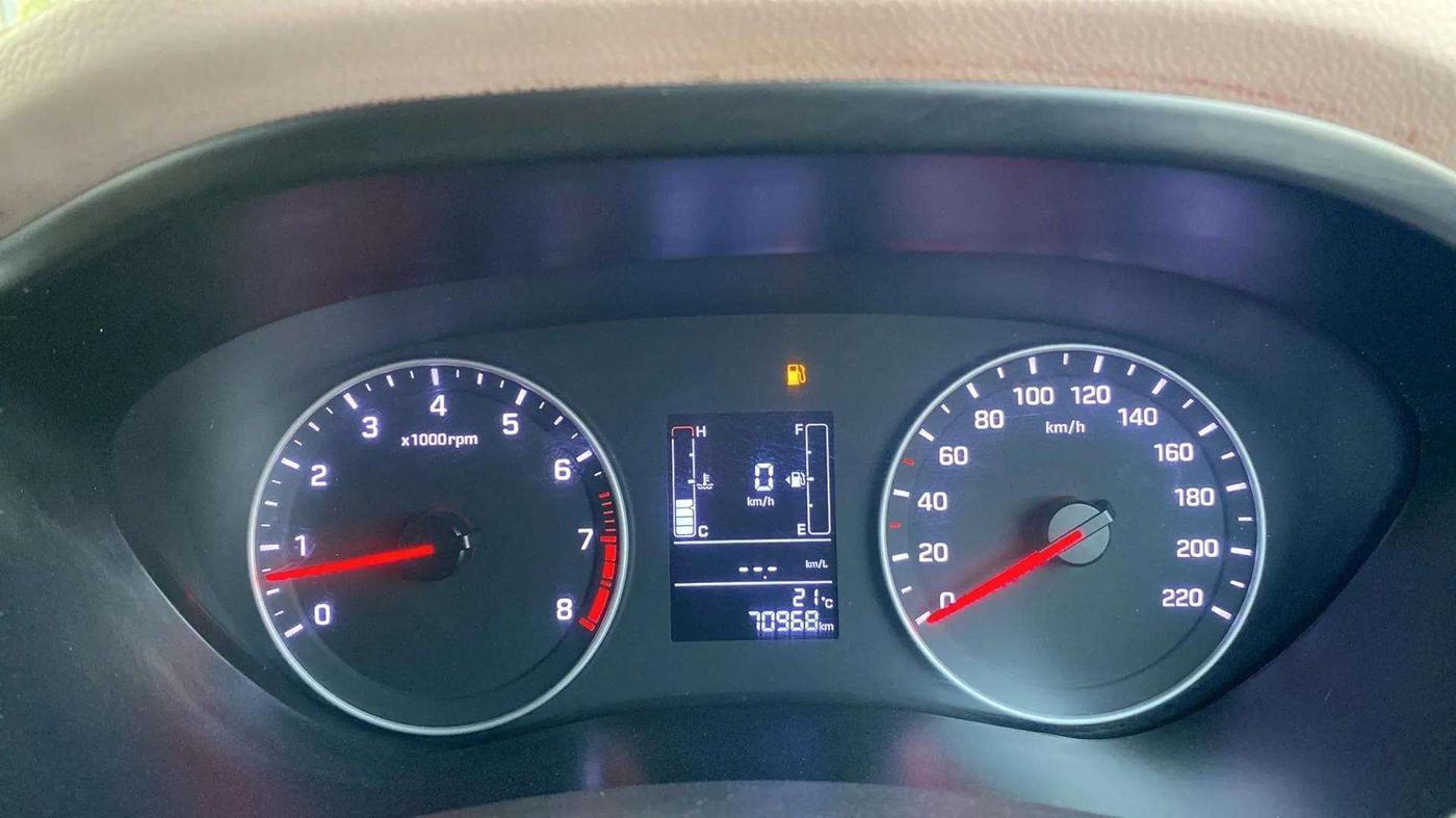 2020 Hyundai Elite i20 SPORTZ PLUS 1.2, Petrol, Manual, 71,009 km, Odometer Image