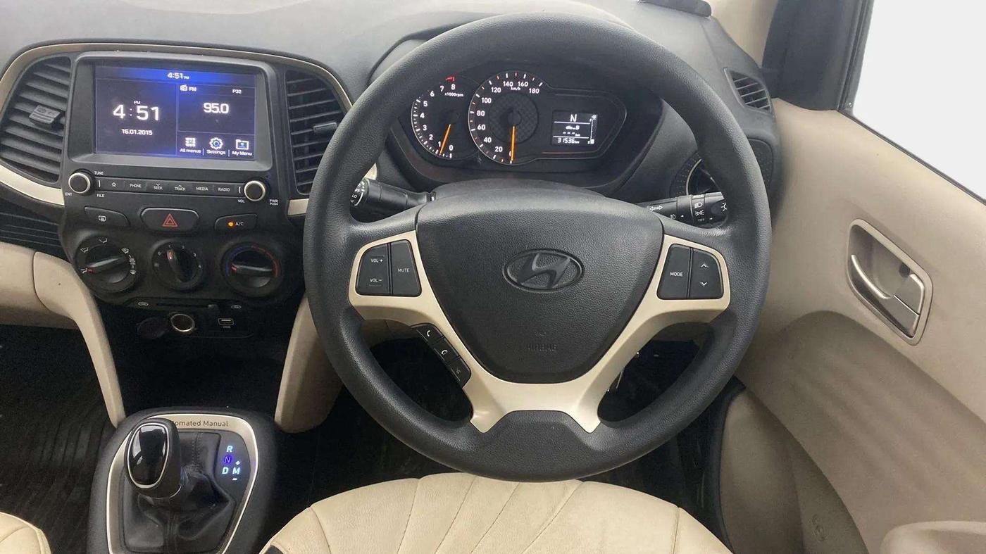 2019 Hyundai NEW SANTRO SPORTZ AMT, Petrol, Automatic, 31,577 km, Steering Wheel Close Up