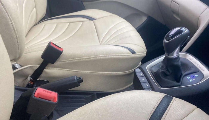 2019 Hyundai NEW SANTRO SPORTZ AMT, Petrol, Automatic, 31,577 km, Gear Lever