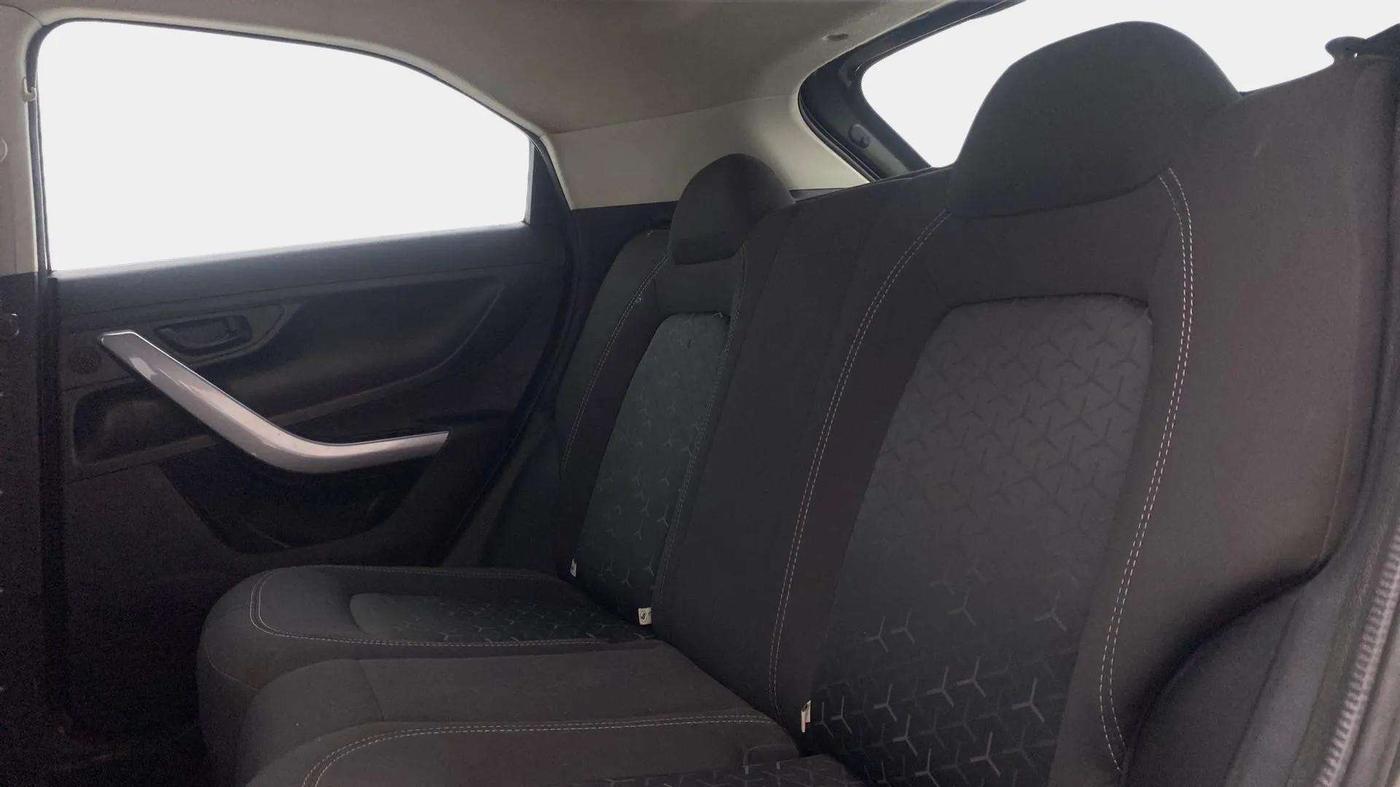 2022 Tata NEXON XM PETROL, Petrol, Manual, 32,231 km, Right Side Rear Door Cabin