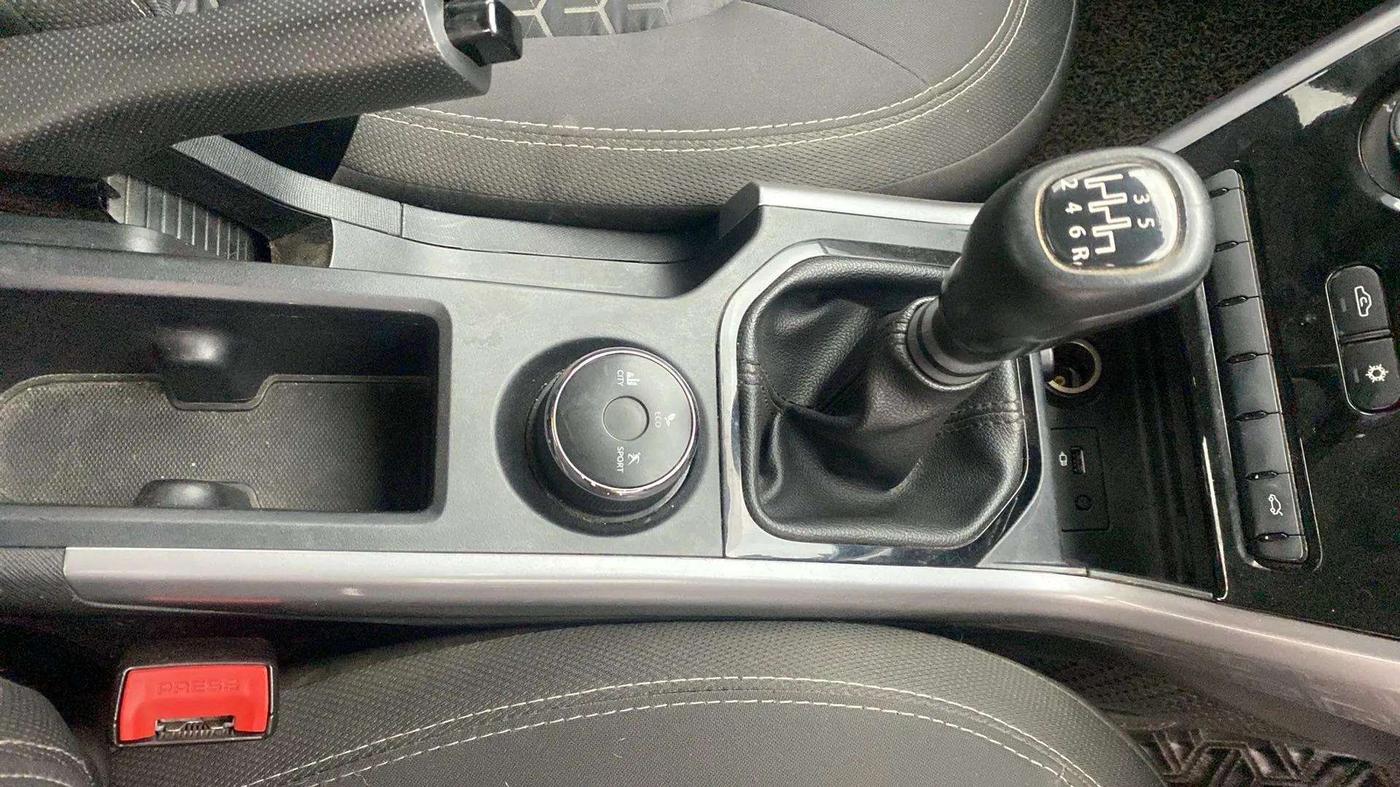 2022 Tata NEXON XM PETROL, Petrol, Manual, 32,231 km, Gear Lever
