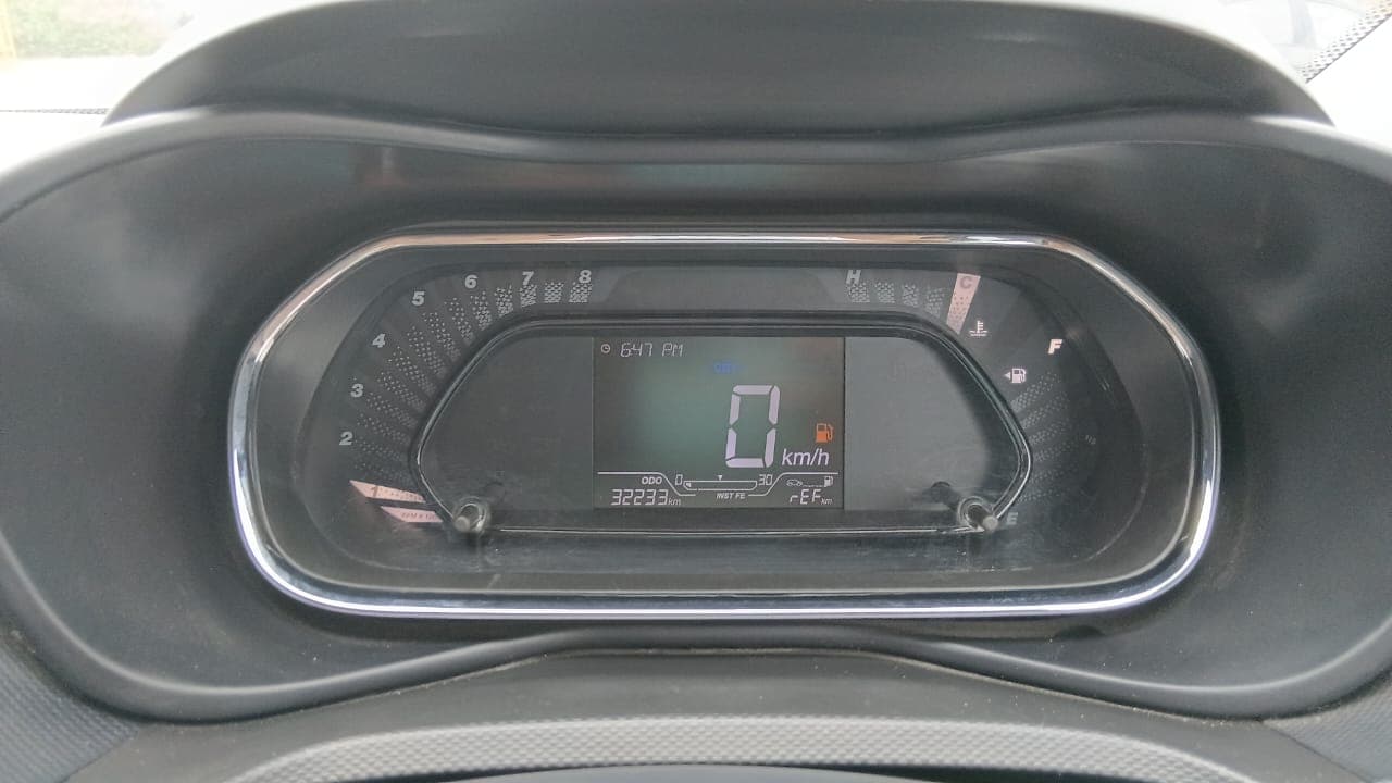 2022 Tata NEXON XM PETROL, Petrol, Manual, 32,231 km, Odometer Image