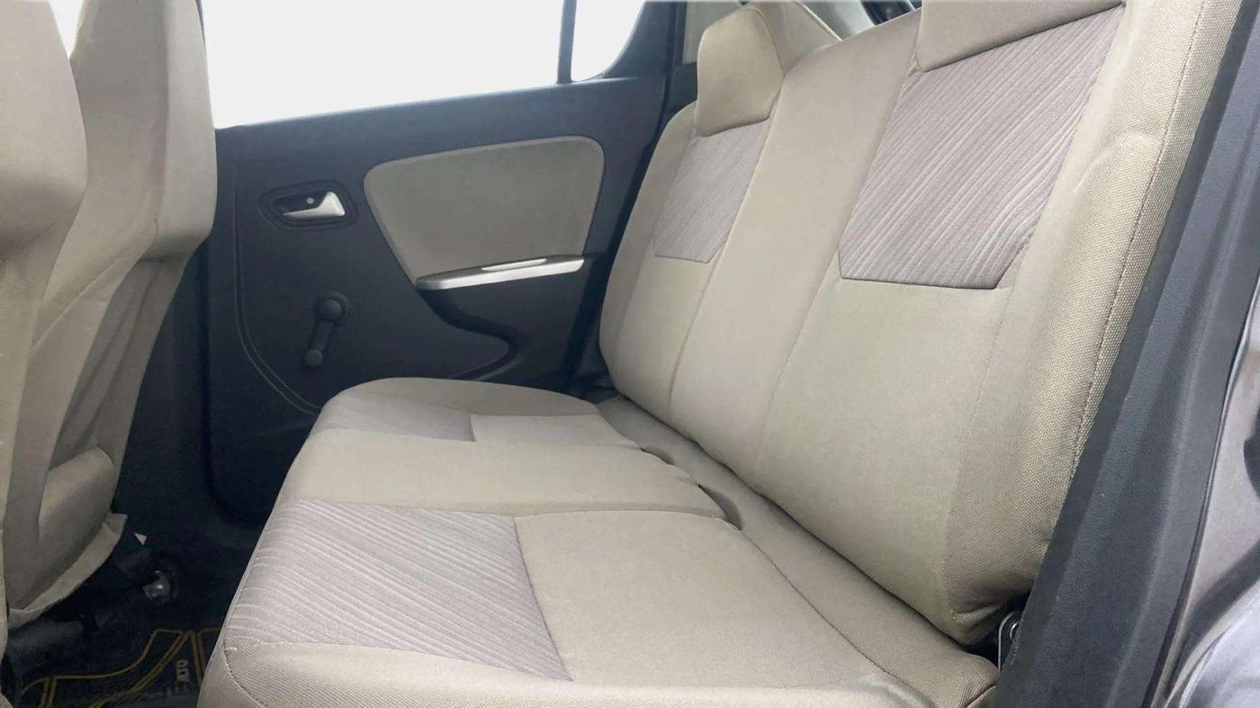 2019 Maruti Alto K10 VXI, Petrol, Manual, 66,339 km, Right Side Rear Door Cabin