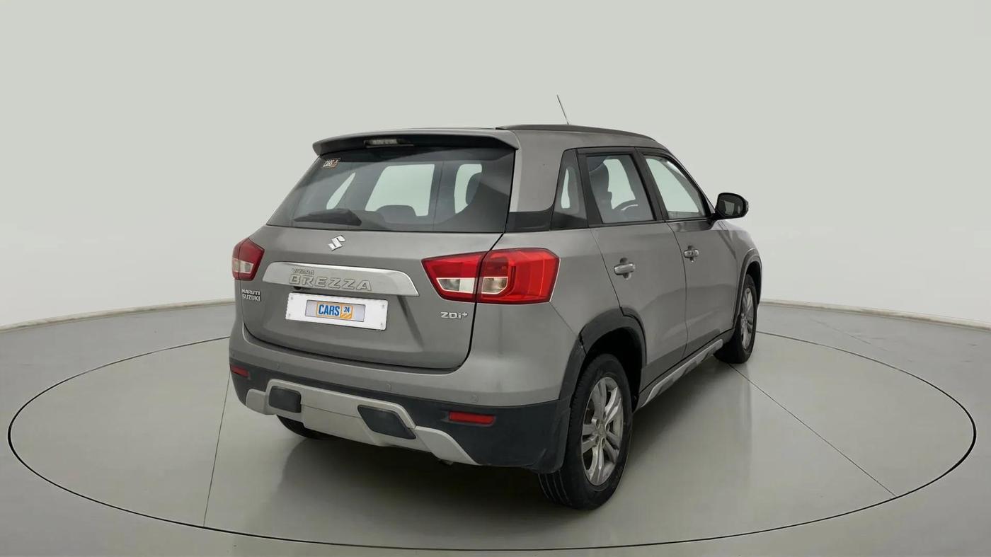 2017 Maruti Vitara Brezza ZDI PLUS, Diesel, Manual, 75,958 km, Right Back Diagonal