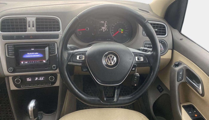 2017 Volkswagen Vento HIGHLINE PETROL AT, Petrol, Automatic, 93,777 km, Steering Wheel Close Up