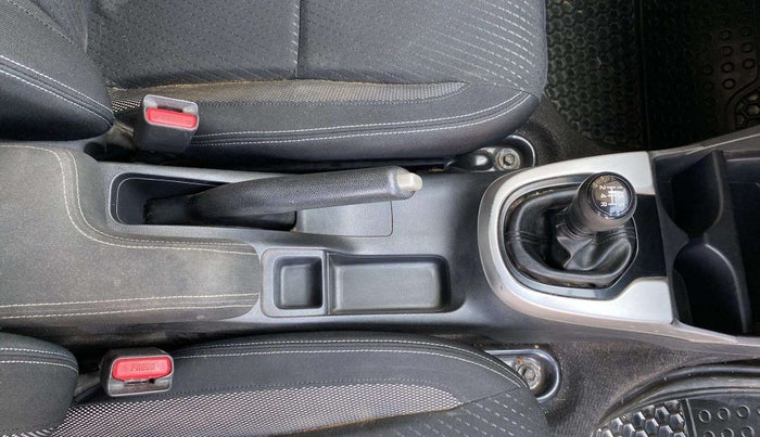 2017 Honda WR-V 1.2L I-VTEC VX MT, Petrol, Manual, 63,810 km, Gear Lever