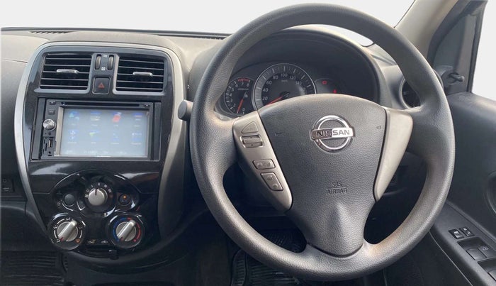 2017 Nissan Micra XL CVT, Petrol, Automatic, 32,845 km, Steering wheel - Phone control not functional