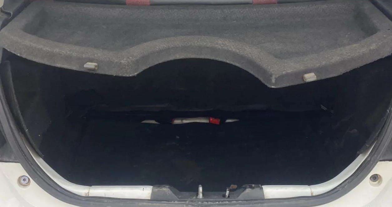 2018 Tata Tiago XZ PETROL, Petrol, Manual, 33,950 km, Boot Inside