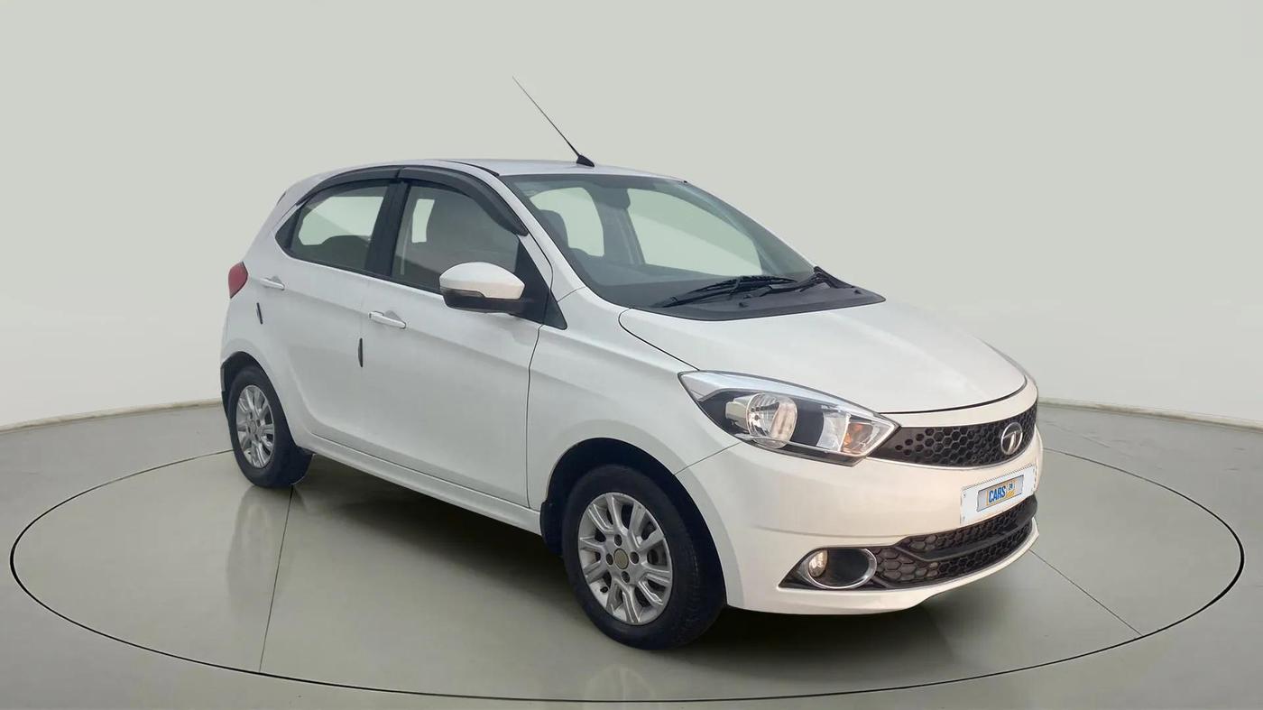 2018 Tata Tiago XZ PETROL, Petrol, Manual, 33,950 km, SRP